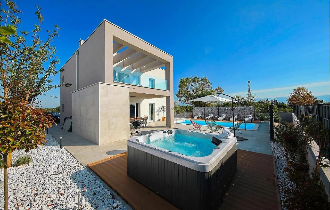 Villa North Zaton  Holiday home