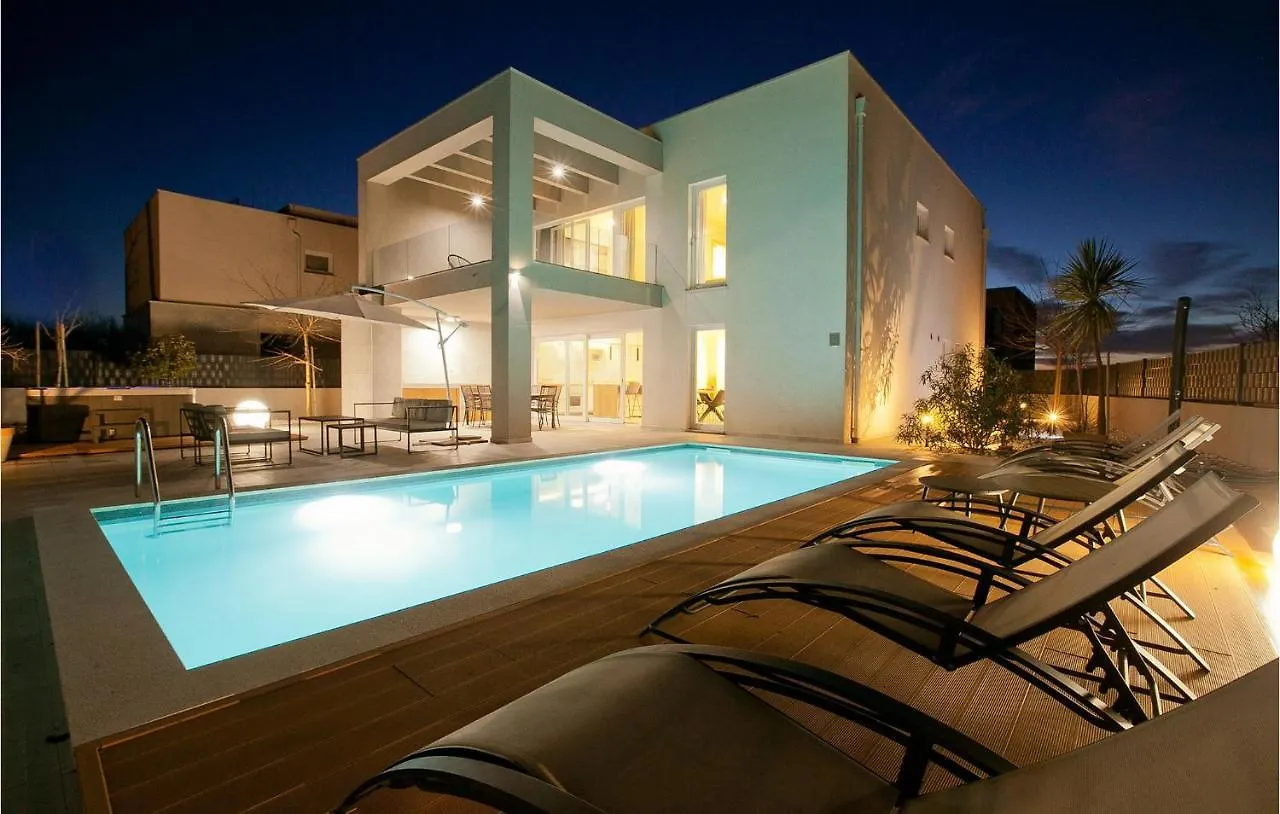 Villa North Zaton  Croatia